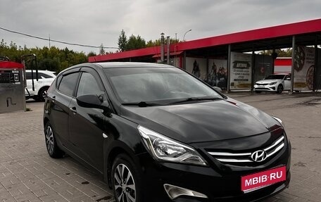 Hyundai Solaris II рестайлинг, 2016 год, 760 000 рублей, 1 фотография