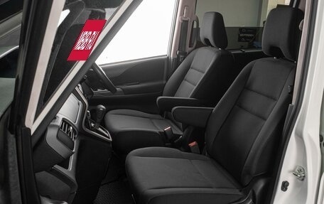 Nissan Serena IV, 2019 год, 1 999 000 рублей, 8 фотография