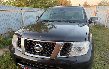 Nissan Pathfinder, 2011 год, 1 550 000 рублей, 1 фотография