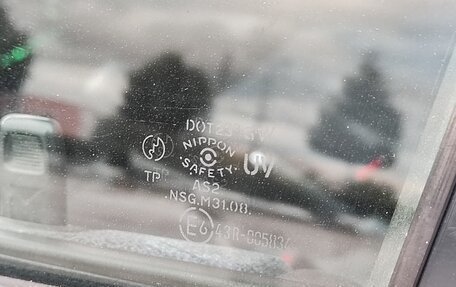 Mazda Familia, 2000 год, 400 000 рублей, 22 фотография