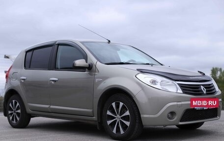 Renault Sandero I, 2012 год, 595 000 рублей, 3 фотография