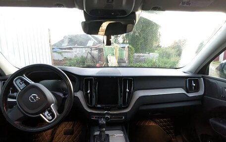 Volvo XC60 II, 2020 год, 4 500 000 рублей, 10 фотография