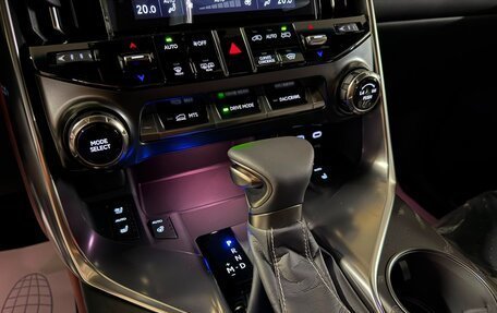 Lexus LX, 2026 год, 18 200 000 рублей, 17 фотография