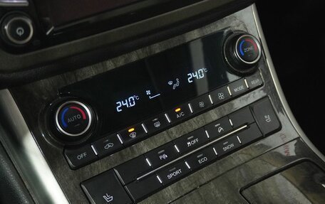 Haval H8, 2015 год, 1 429 000 рублей, 16 фотография