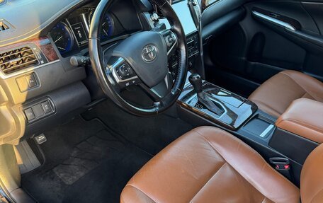Toyota Camry, 2016 год, 1 950 000 рублей, 7 фотография