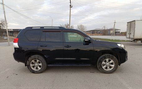 Toyota Land Cruiser Prado 150 рестайлинг 2, 2010 год, 2 445 000 рублей, 4 фотография