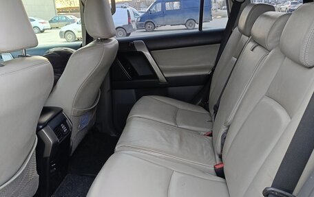 Toyota Land Cruiser Prado 150 рестайлинг 2, 2010 год, 2 445 000 рублей, 12 фотография
