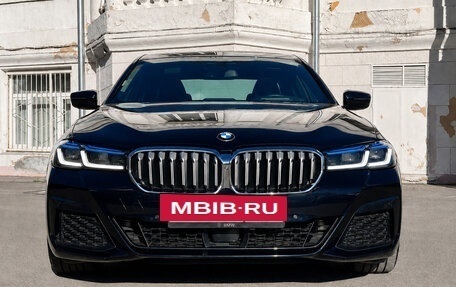 BMW 5 серия, 2020 год, 5 190 000 рублей, 2 фотография
