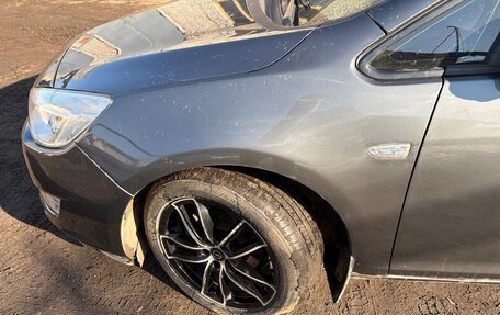 Opel Astra J, 2010 год, 760 000 рублей, 5 фотография