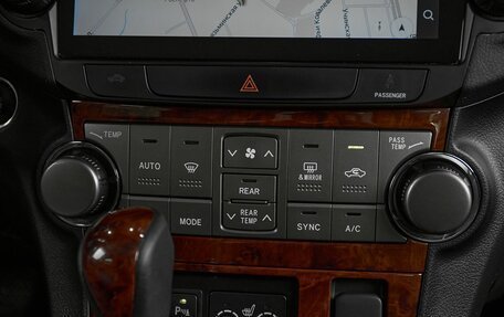 Toyota Highlander III, 2012 год, 1 899 000 рублей, 20 фотография