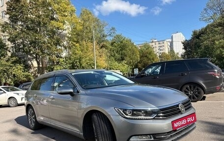 Volkswagen Passat B8 рестайлинг, 2015 год, 1 700 000 рублей, 14 фотография