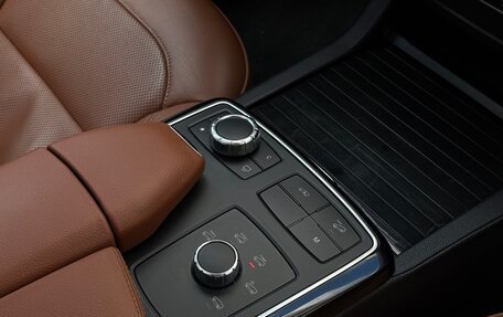 Mercedes-Benz GLS, 2016 год, 3 950 000 рублей, 12 фотография