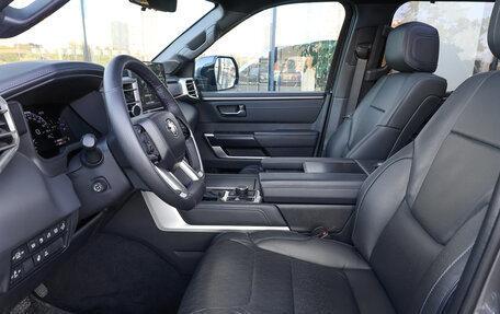 Toyota Sequoia, 2022 год, 11 845 000 рублей, 15 фотография