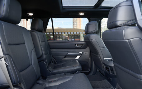 Toyota Sequoia, 2022 год, 11 845 000 рублей, 13 фотография