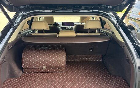 Lexus RX IV рестайлинг, 2016 год, 4 600 000 рублей, 16 фотография