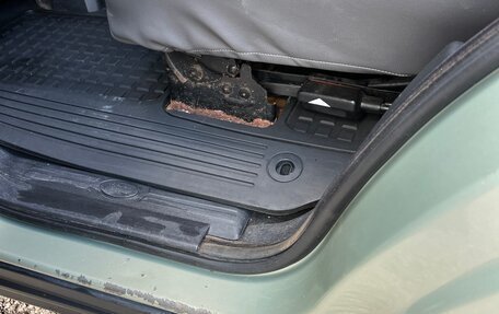 Land Rover Discovery III, 2006 год, 950 000 рублей, 8 фотография