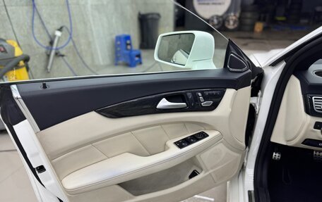 Mercedes-Benz CLS, 2016 год, 3 600 000 рублей, 11 фотография
