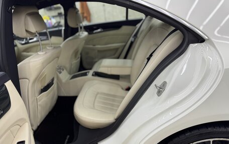 Mercedes-Benz CLS, 2016 год, 3 600 000 рублей, 13 фотография