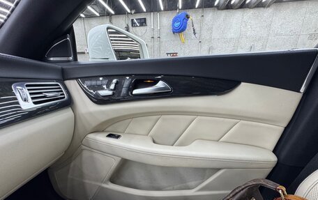 Mercedes-Benz CLS, 2016 год, 3 600 000 рублей, 33 фотография
