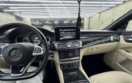 Mercedes-Benz CLS, 2016 год, 3 600 000 рублей, 32 фотография
