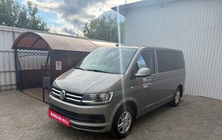 Volkswagen Caravelle T6 рестайлинг, 2019 год, 3 700 000 рублей, 6 фотография