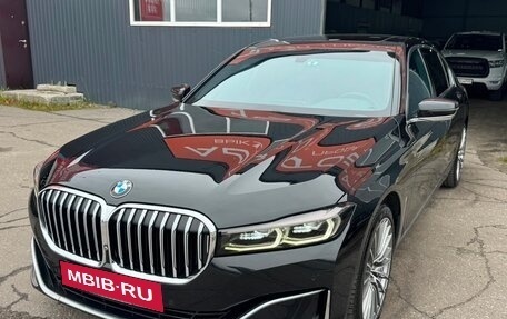 BMW 7 серия, 2019 год, 5 950 000 рублей, 2 фотография
