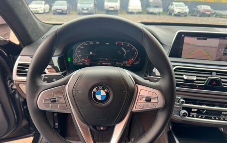 BMW 7 серия, 2019 год, 5 950 000 рублей, 32 фотография