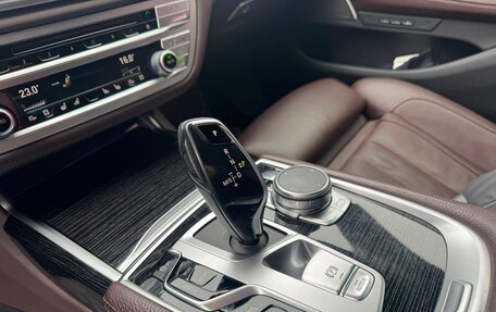 BMW 7 серия, 2019 год, 5 950 000 рублей, 37 фотография