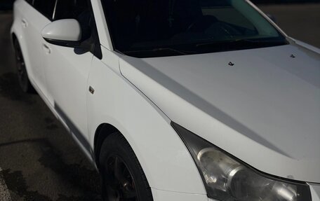 Chevrolet Cruze II, 2010 год, 520 000 рублей, 6 фотография