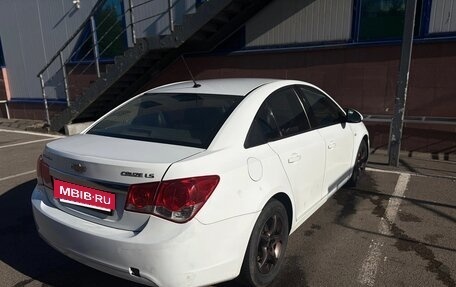 Chevrolet Cruze II, 2010 год, 520 000 рублей, 4 фотография