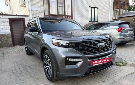 Ford Explorer VI, 2021 год, 4 300 000 рублей, 2 фотография