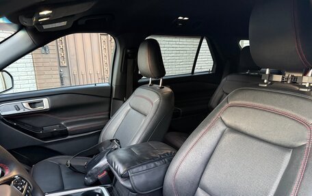 Ford Explorer VI, 2021 год, 4 300 000 рублей, 24 фотография