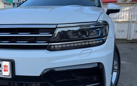 Volkswagen Tiguan II, 2019 год, 3 550 000 рублей, 2 фотография