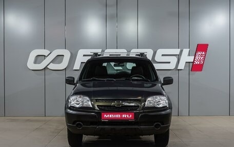 Chevrolet Niva I рестайлинг, 2017 год, 710 000 рублей, 3 фотография