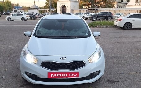 KIA cee'd III, 2014 год, 1 300 000 рублей, 19 фотография