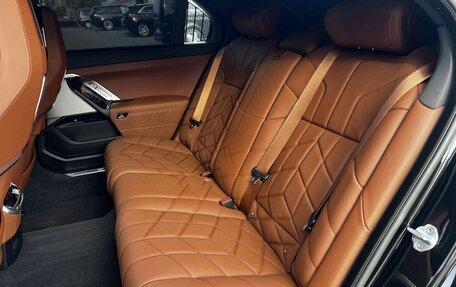 BMW 7 серия, 2025 год, 13 990 000 рублей, 8 фотография