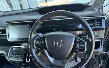 Honda Stepwgn IV, 2017 год, 2 120 000 рублей, 13 фотография