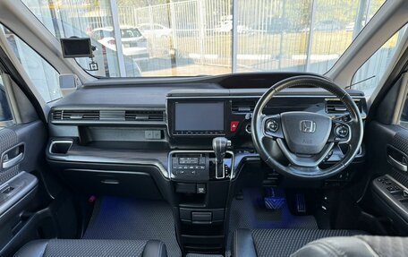 Honda Stepwgn IV, 2017 год, 2 120 000 рублей, 12 фотография