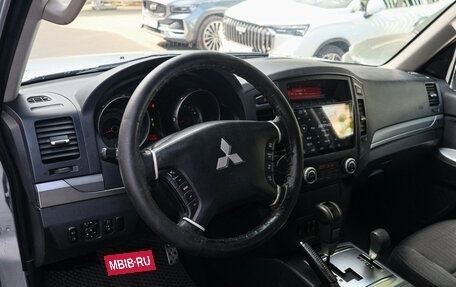 Mitsubishi Pajero IV, 2011 год, 1 399 000 рублей, 12 фотография