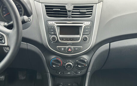 Hyundai Solaris II рестайлинг, 2016 год, 1 090 000 рублей, 18 фотография