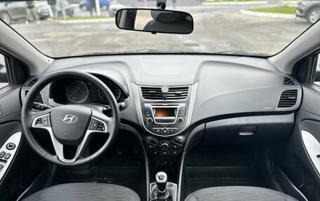 Hyundai Solaris II рестайлинг, 2016 год, 1 090 000 рублей, 17 фотография