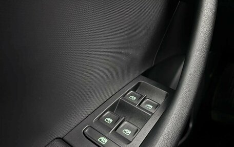 Skoda Rapid I, 2019 год, 1 299 000 рублей, 17 фотография