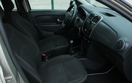 Renault Logan II, 2015 год, 750 000 рублей, 15 фотография