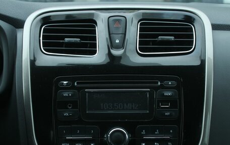 Renault Logan II, 2015 год, 750 000 рублей, 18 фотография