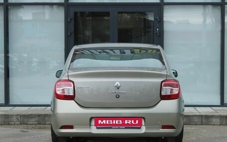 Renault Logan II, 2015 год, 750 000 рублей, 6 фотография