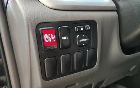 Toyota Land Cruiser Prado 120 рестайлинг, 2007 год, 2 450 000 рублей, 9 фотография