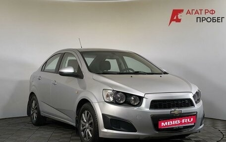Chevrolet Aveo III, 2013 год, 600 000 рублей, 3 фотография