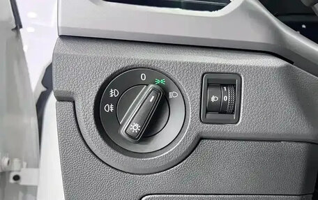 Volkswagen T-Cross I, 2022 год, 1 580 040 рублей, 9 фотография