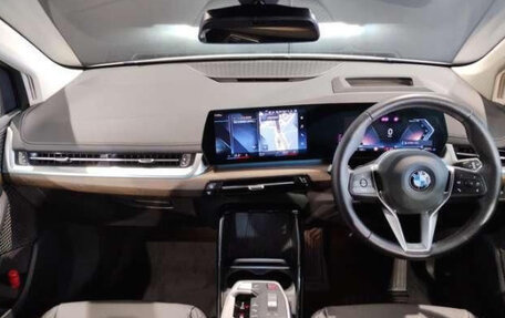 BMW 2 серия Active Tourer, 2024 год, 2 450 000 рублей, 3 фотография