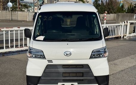 Daihatsu Hijet X, 2021 год, 587 008 рублей, 2 фотография